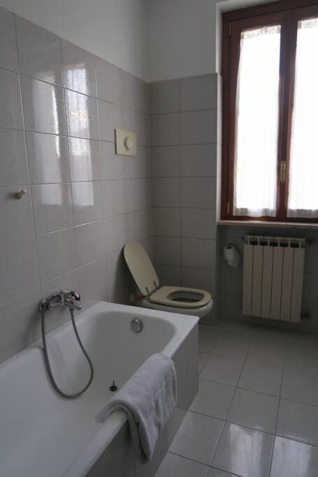 Casa Rene: Appartamento In Franciacorta Castegnato Екстер'єр фото
