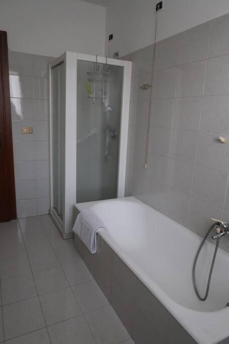 Casa Rene: Appartamento In Franciacorta Castegnato Екстер'єр фото